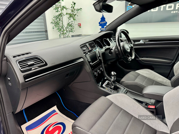Volkswagen Golf HATCHBACK in Derry / Londonderry