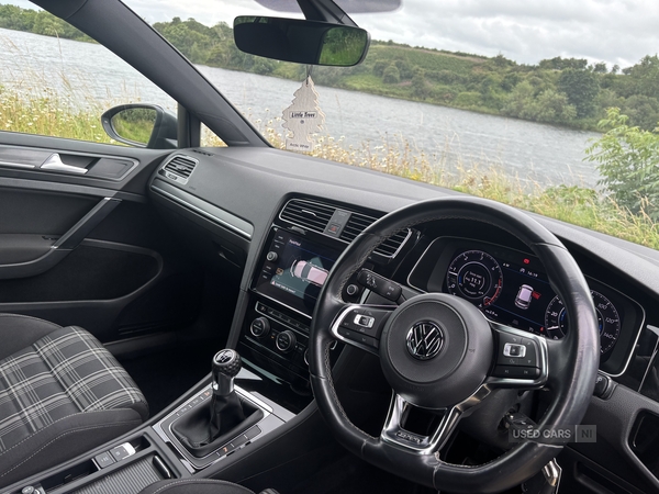 Volkswagen Golf DIESEL HATCHBACK in Derry / Londonderry