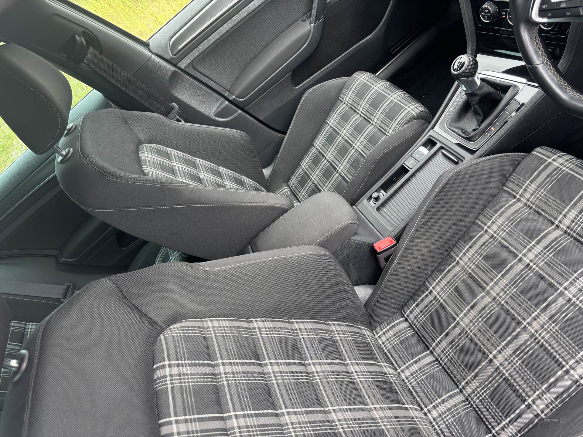 Volkswagen Golf DIESEL HATCHBACK in Derry / Londonderry