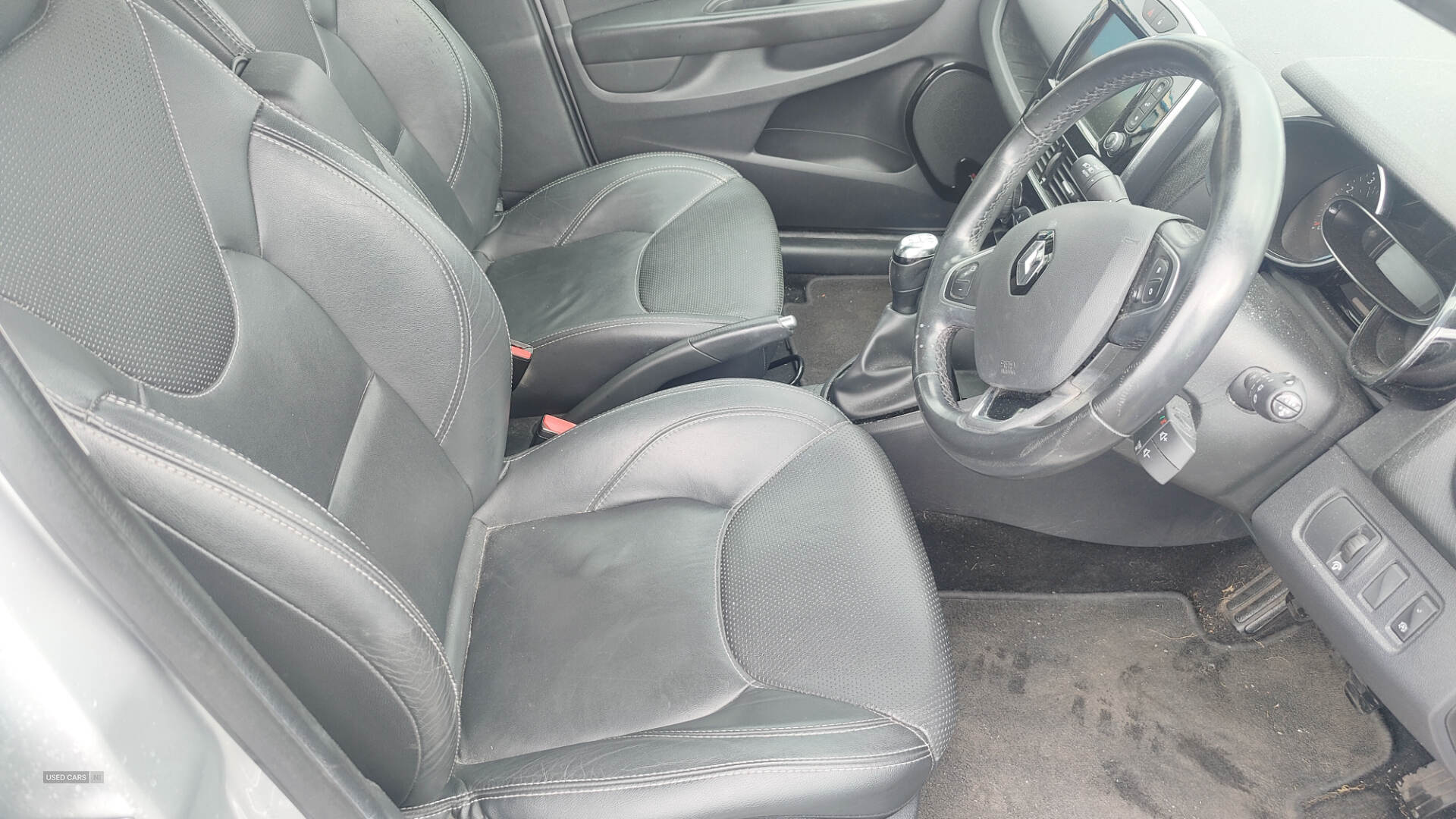 Renault Clio DIESEL HATCHBACK in Derry / Londonderry