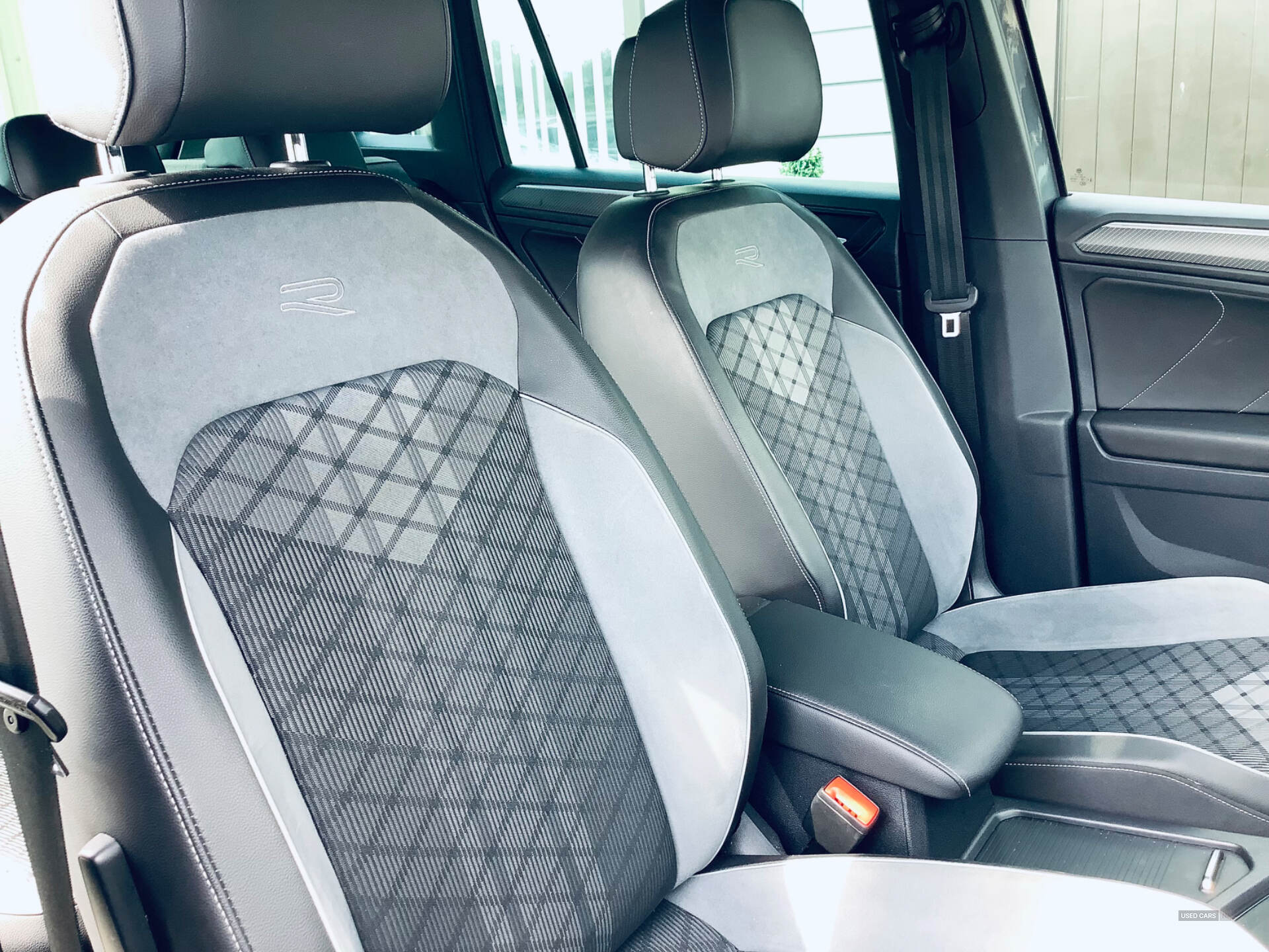 Volkswagen Tiguan DIESEL ESTATE in Down