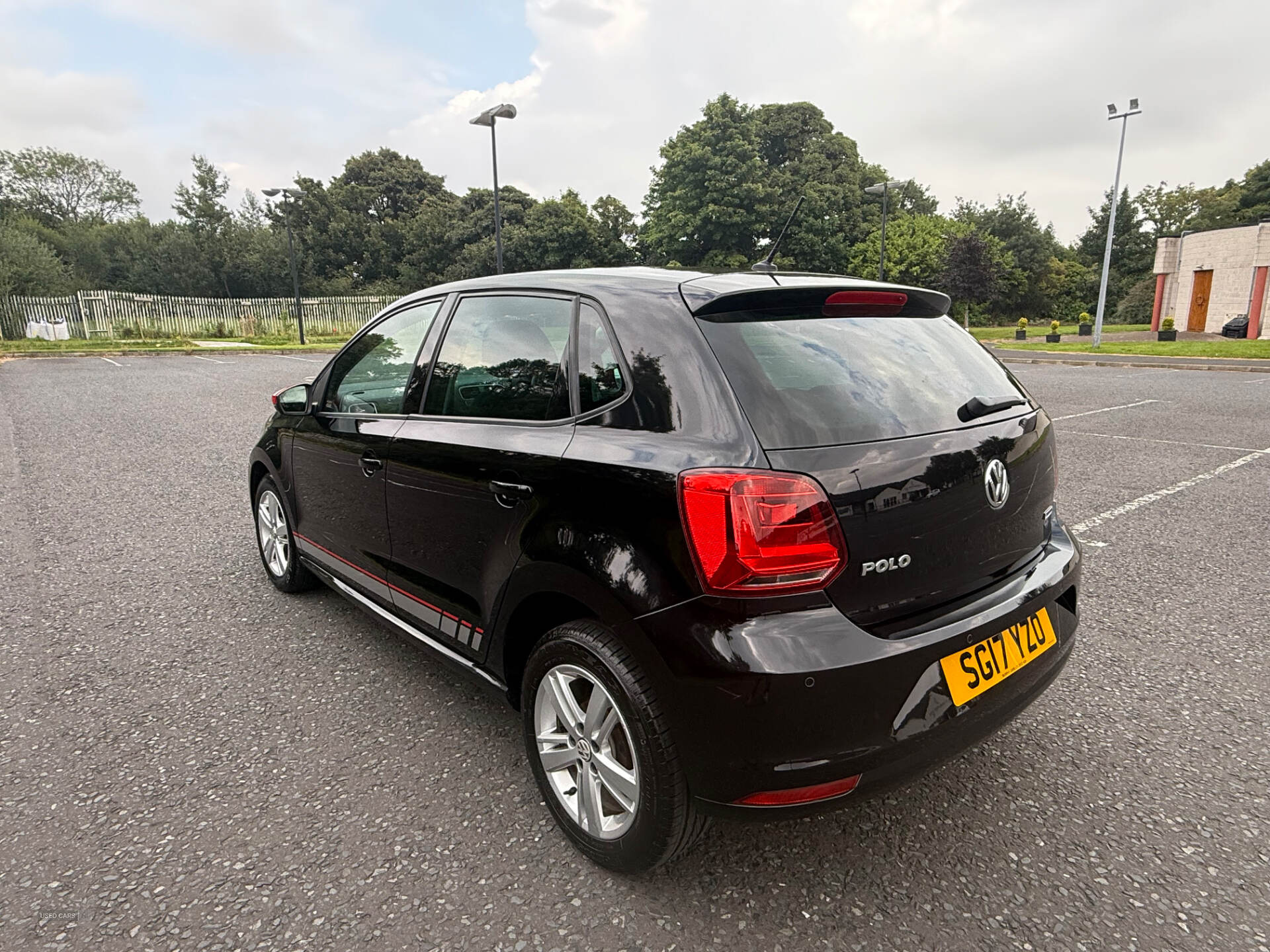 Car Thumbnail 2
