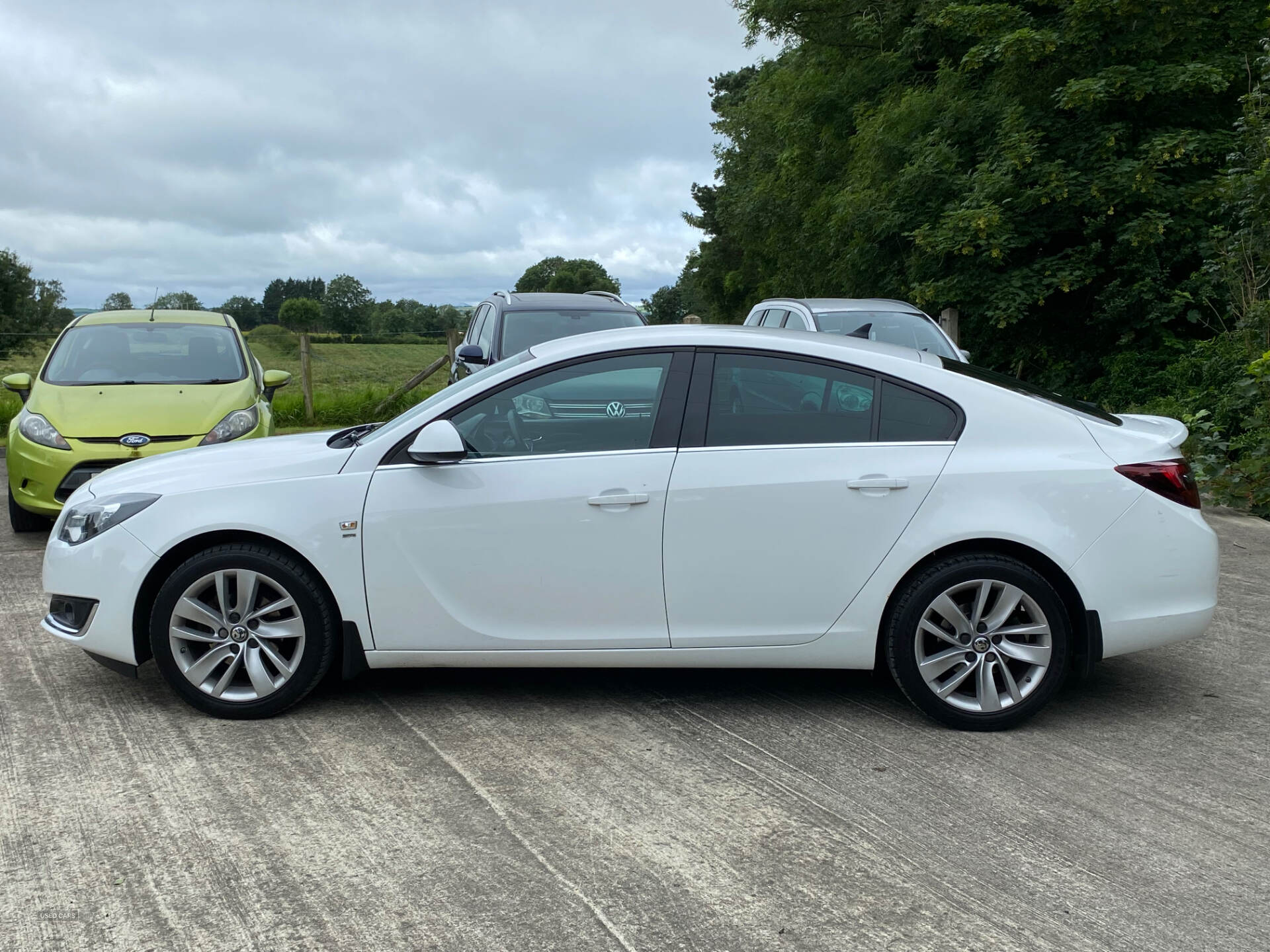 Vauxhall Insignia DIESEL HATCHBACK in Antrim