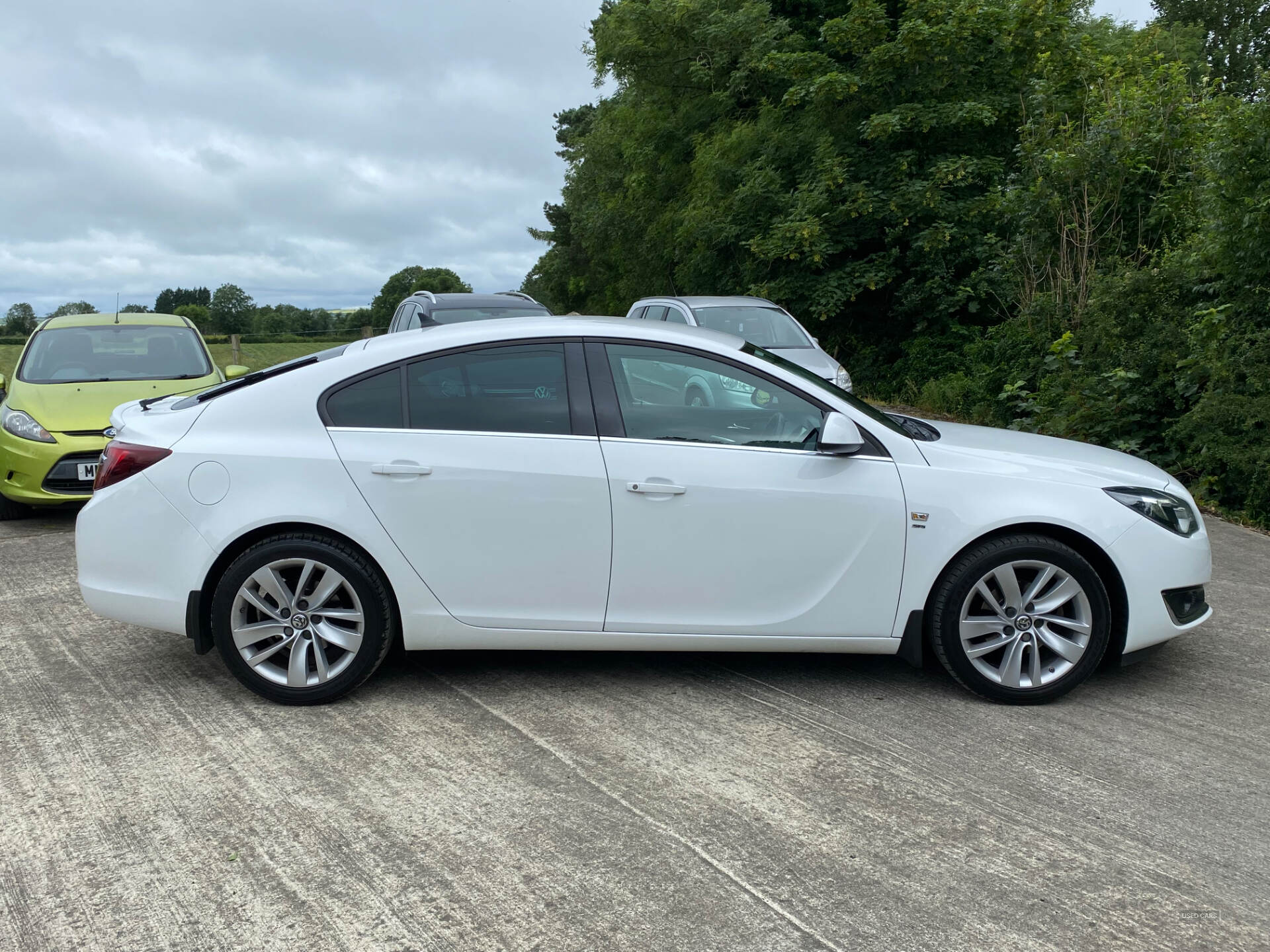 Vauxhall Insignia DIESEL HATCHBACK in Antrim