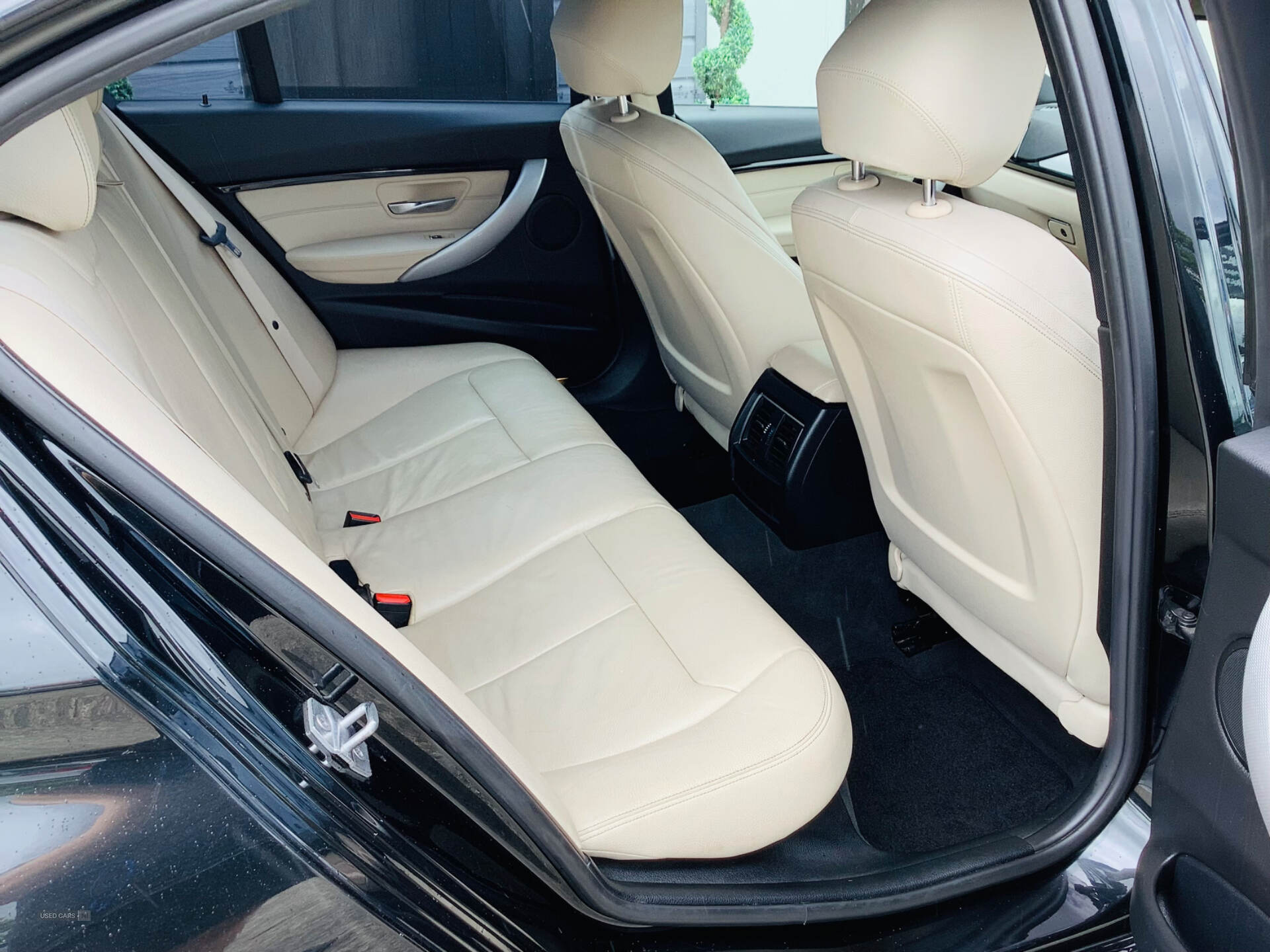 BMW 3 Series DIESEL SALOON in Down