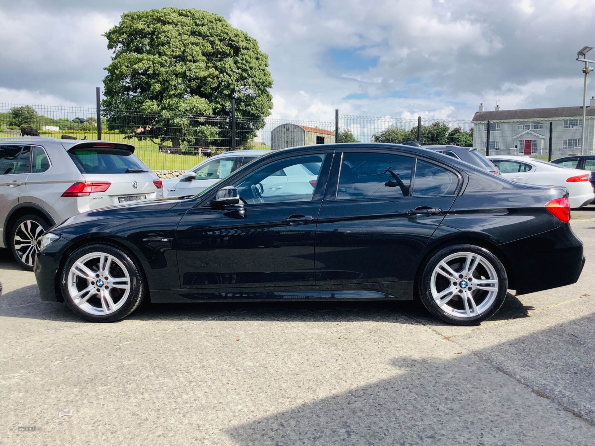 BMW 3 Series DIESEL SALOON in Down