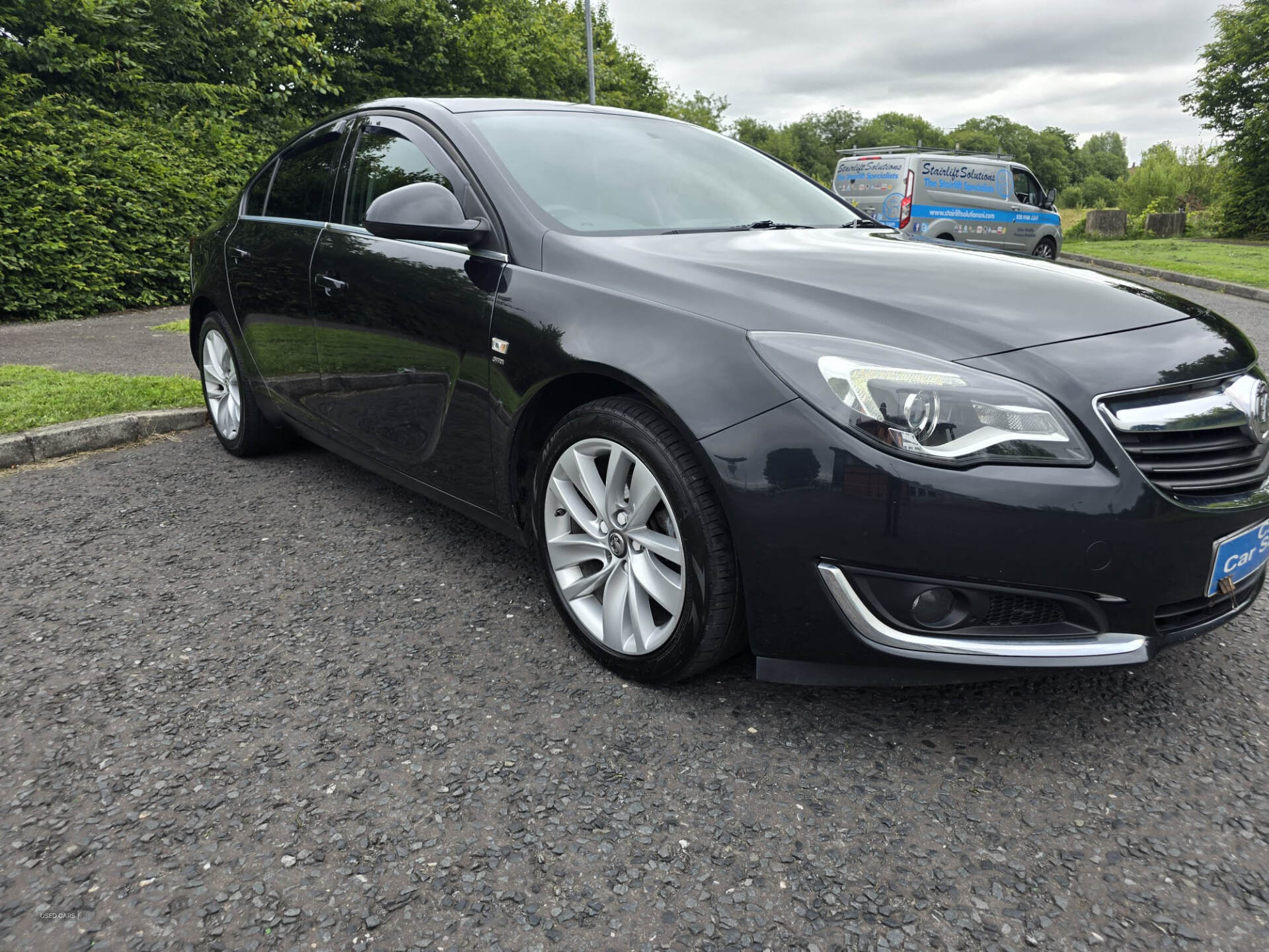 Vauxhall Insignia DIESEL HATCHBACK in Down