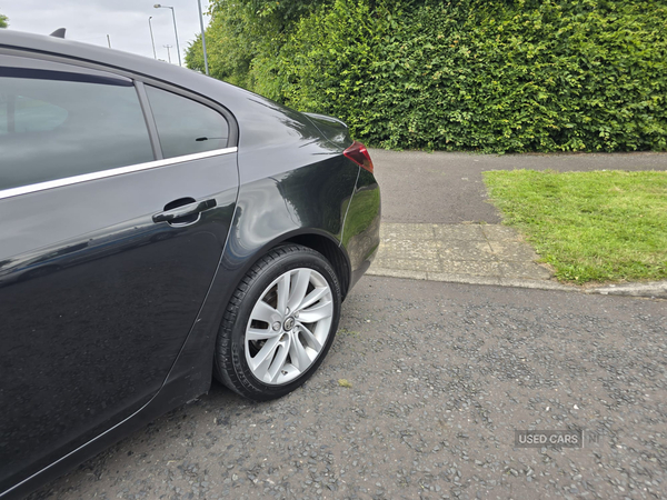 Vauxhall Insignia DIESEL HATCHBACK in Down