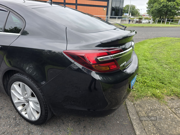 Vauxhall Insignia DIESEL HATCHBACK in Down