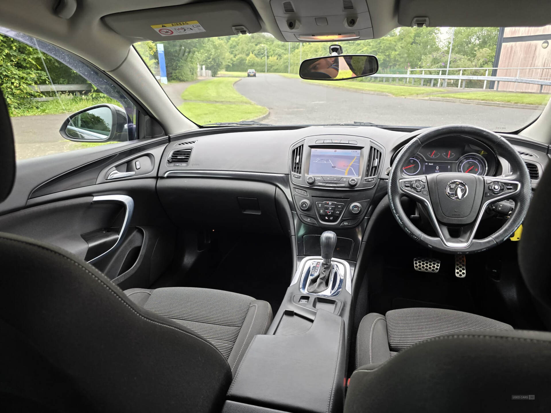 Vauxhall Insignia DIESEL HATCHBACK in Down