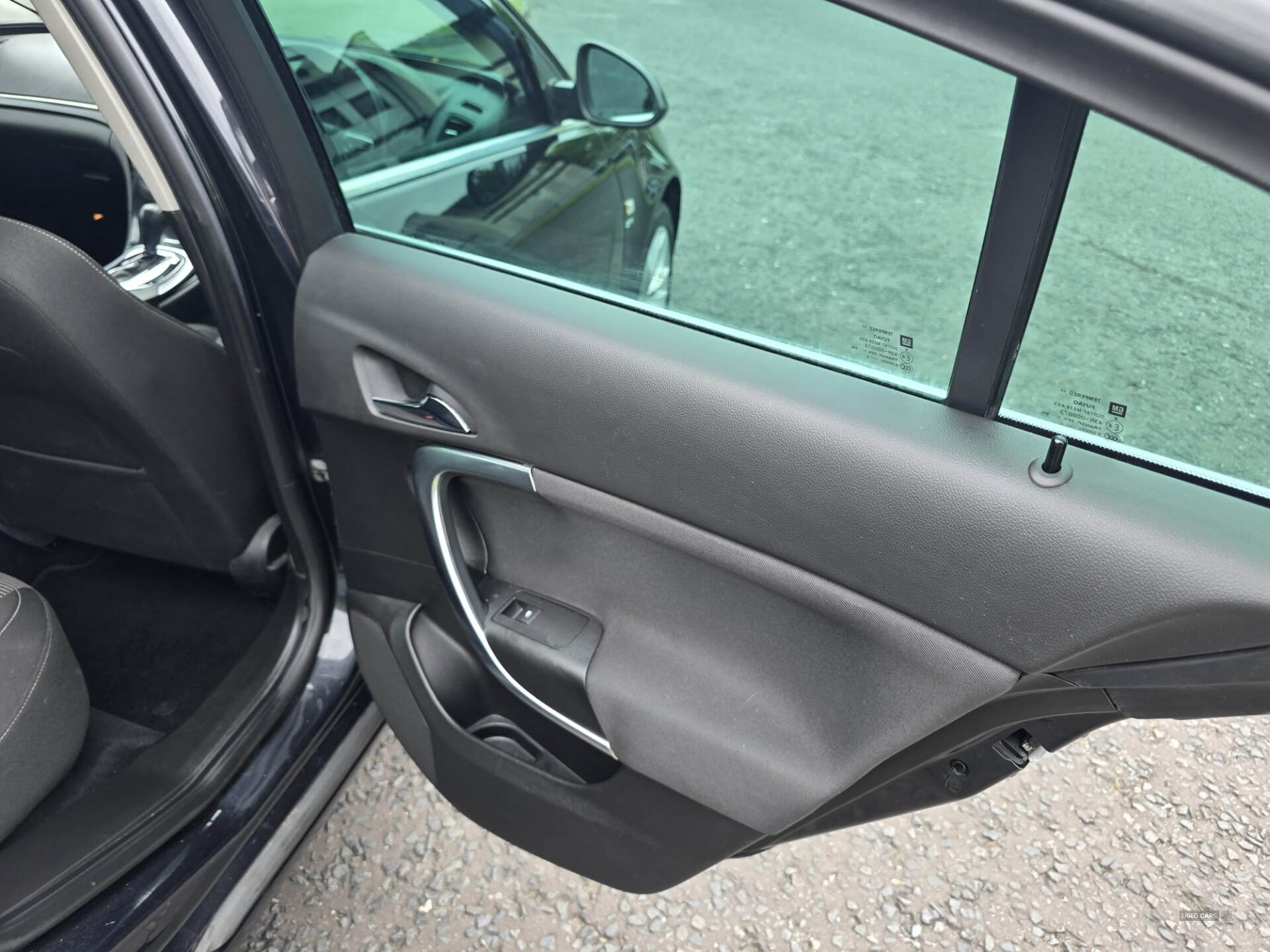 Vauxhall Insignia DIESEL HATCHBACK in Down