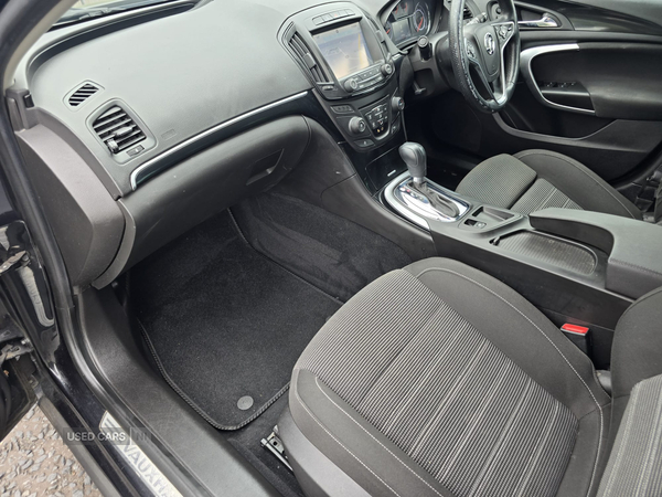 Vauxhall Insignia DIESEL HATCHBACK in Down