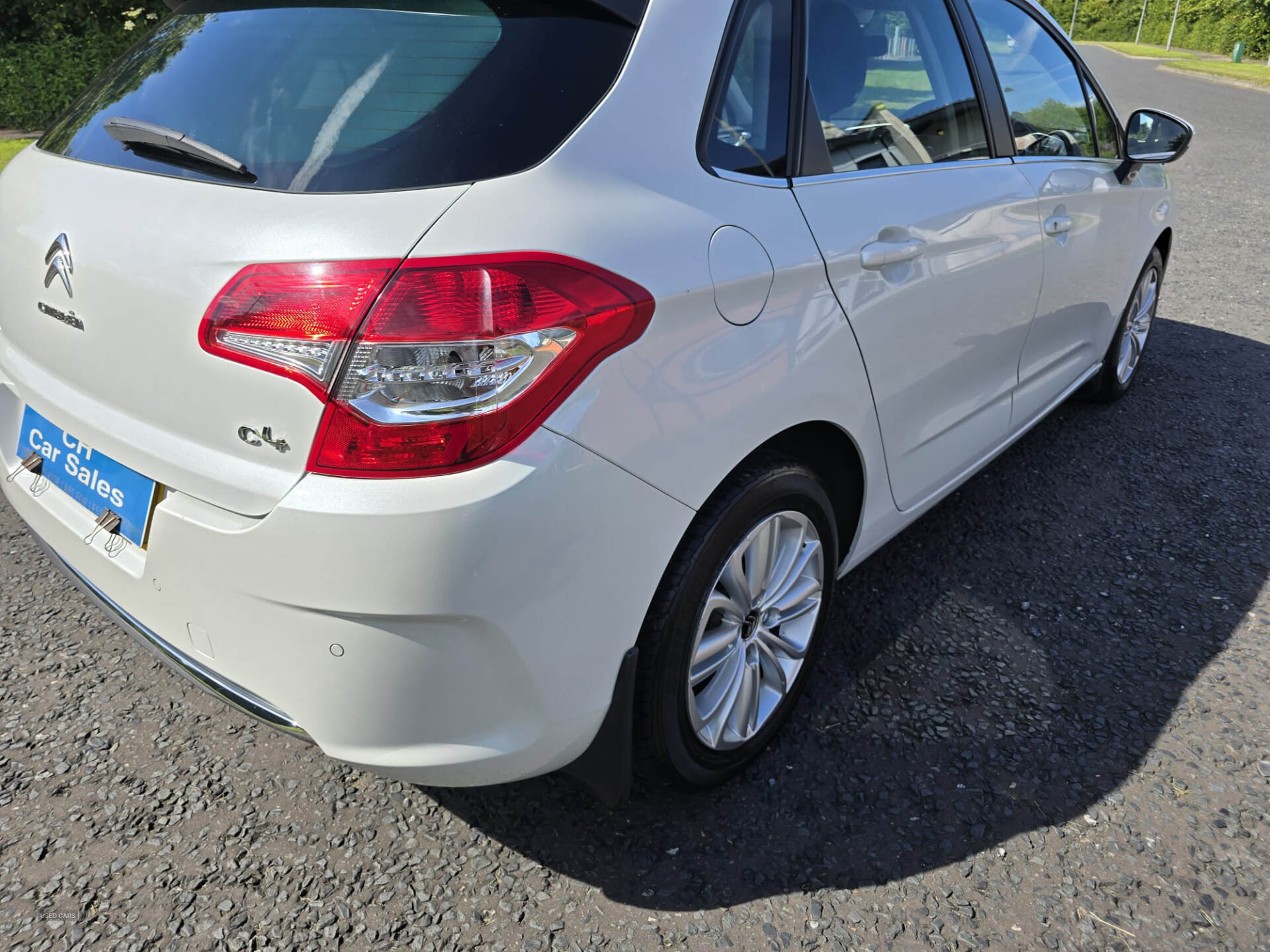 Citroen C4 HATCHBACK in Down