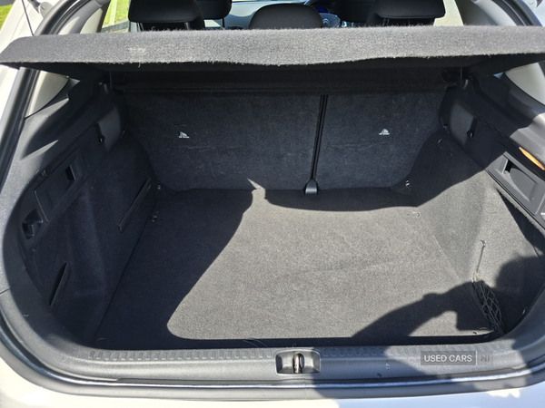 Citroen C4 HATCHBACK in Down