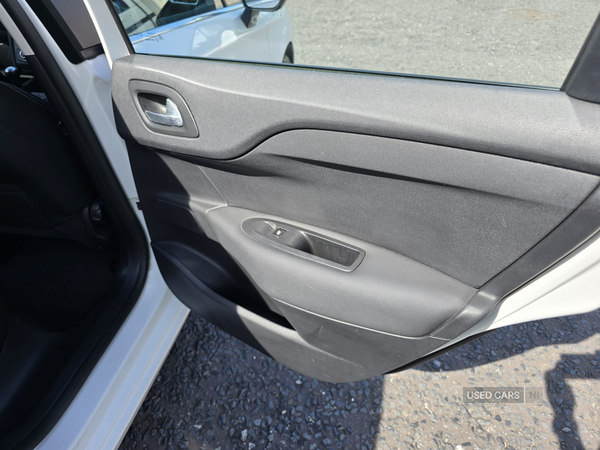 Citroen C4 HATCHBACK in Down