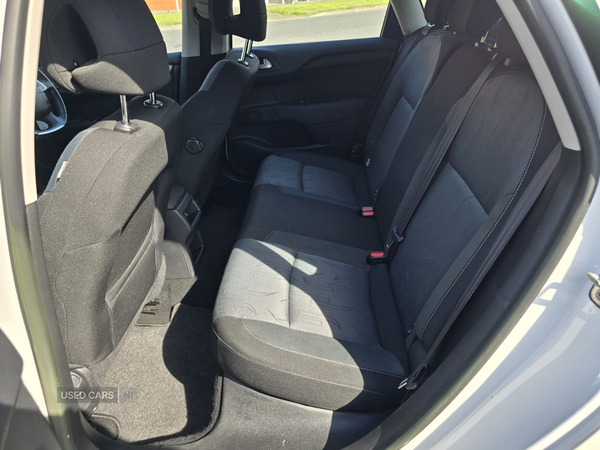 Citroen C4 HATCHBACK in Down