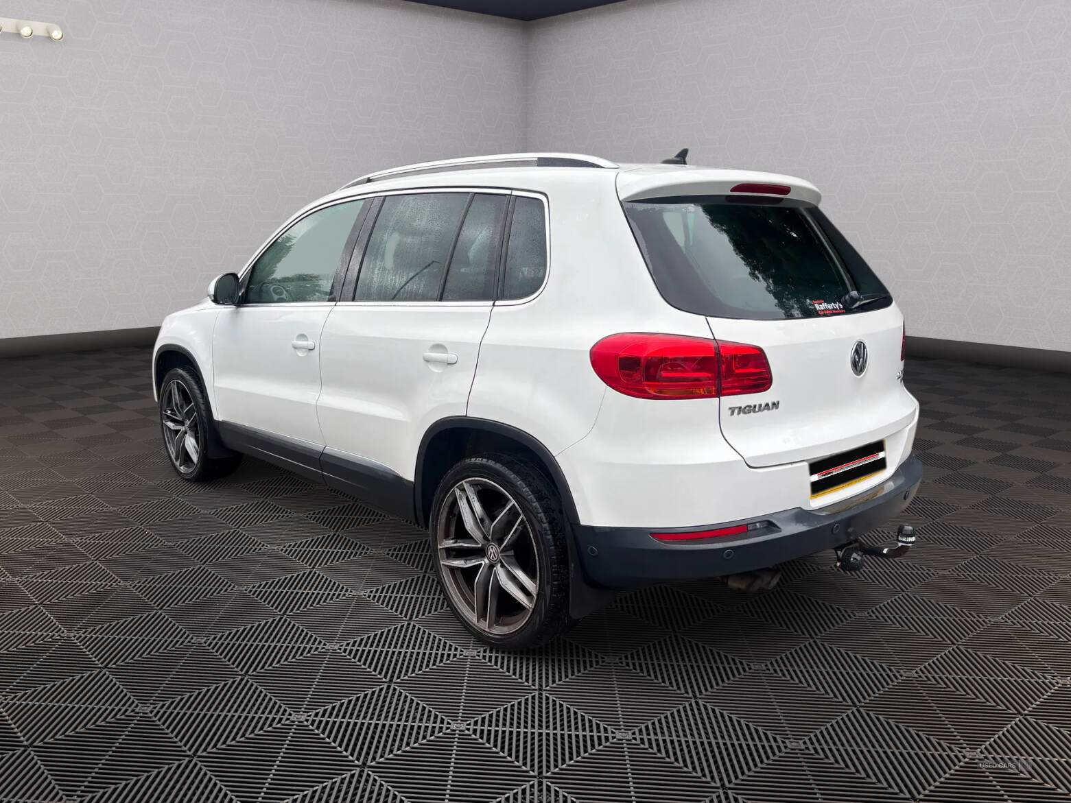 Volkswagen Tiguan DIESEL ESTATE in Down