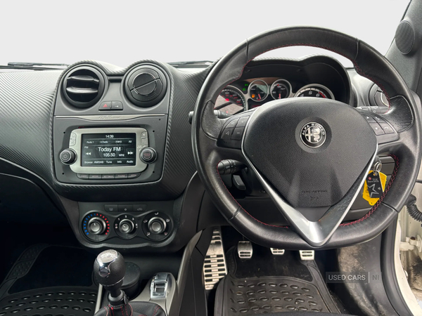 Alfa Romeo MiTo HATCHBACK in Down