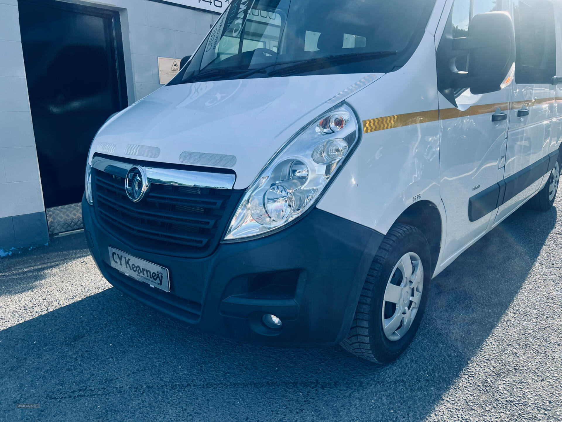 Vauxhall Movano 35 L2 DIESEL FWD in Down