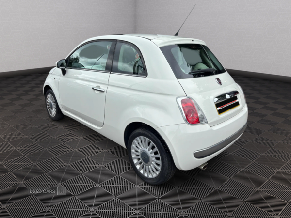 Fiat 500 HATCHBACK in Down