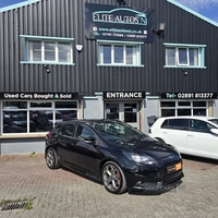 Ford Focus HATCHBACK in Down