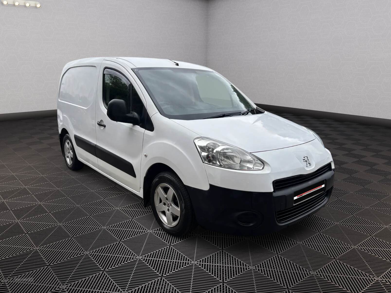 Peugeot Partner L1 DIESEL in Down