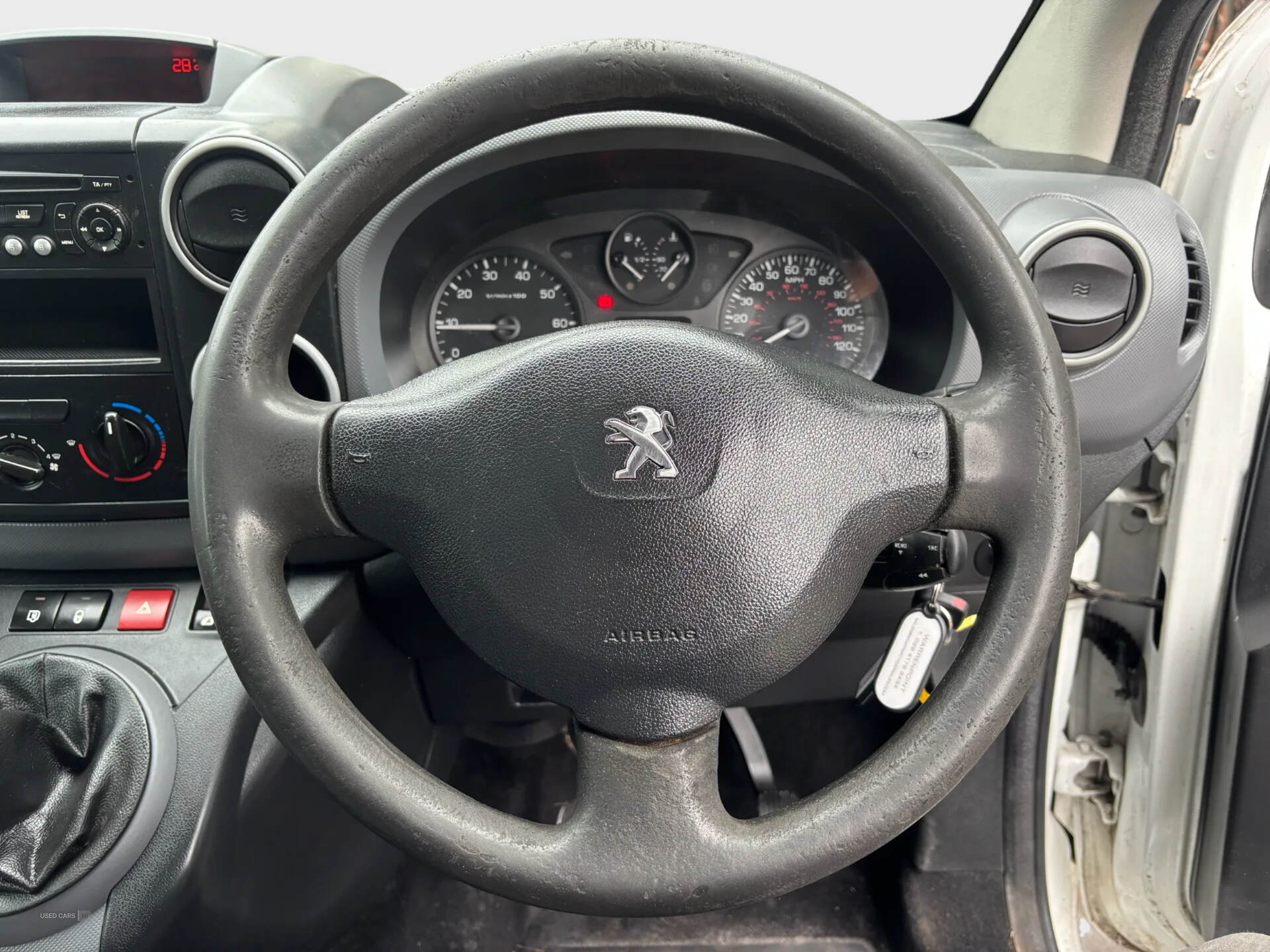Peugeot Partner L1 DIESEL in Down