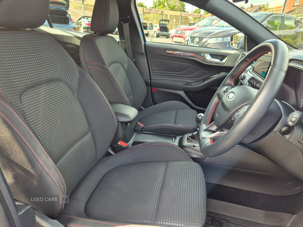 Ford Focus HATCHBACK in Antrim
