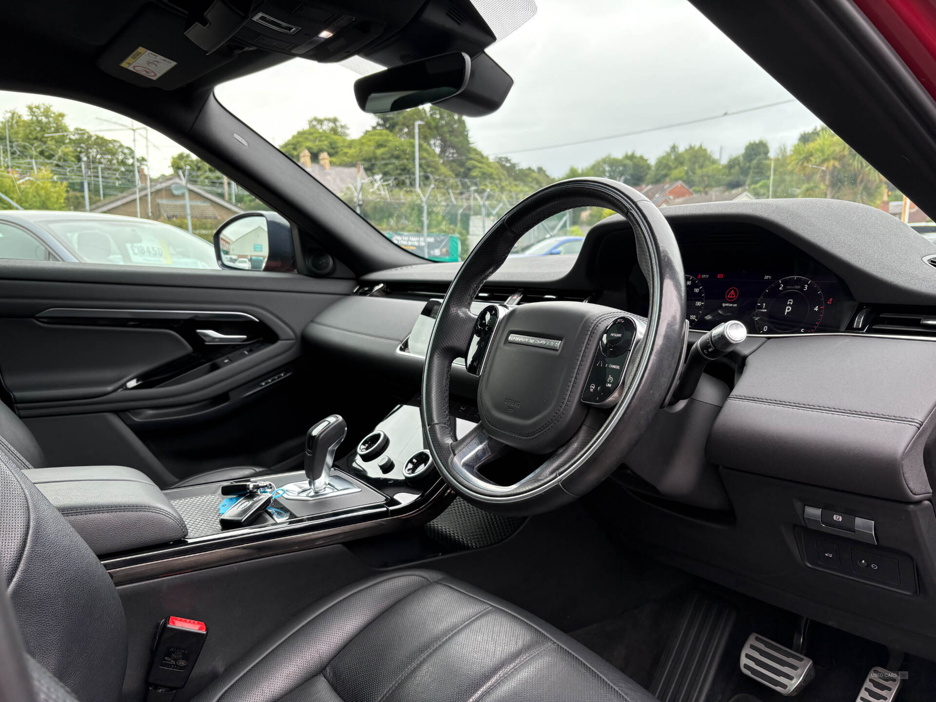 Land Rover Range Rover Evoque DIESEL HATCHBACK in Down