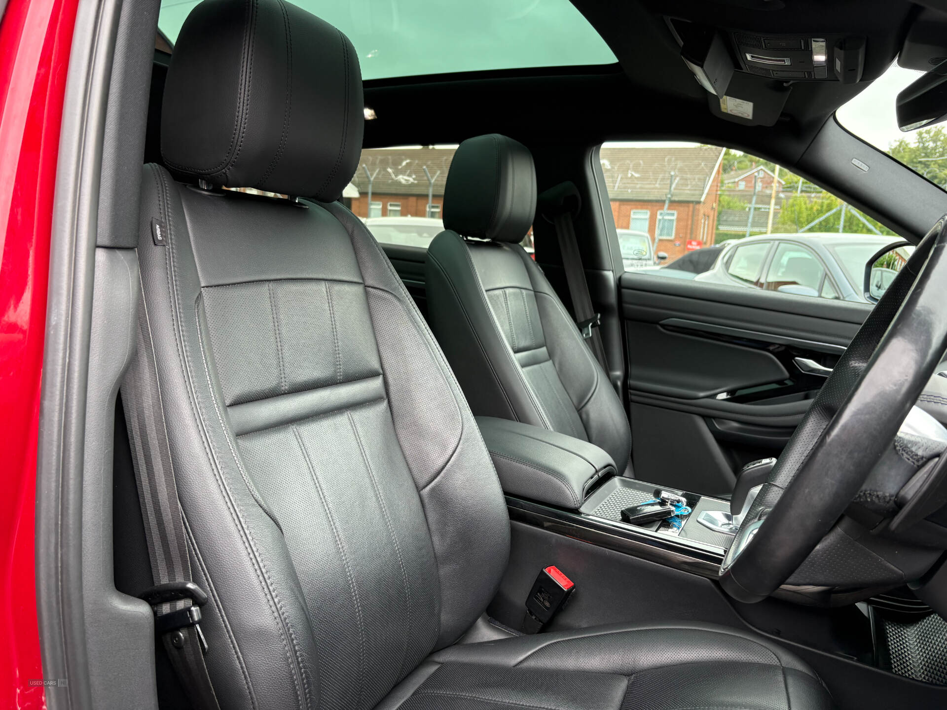 Land Rover Range Rover Evoque DIESEL HATCHBACK in Down