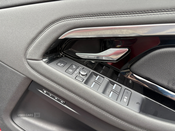 Land Rover Range Rover Evoque DIESEL HATCHBACK in Down