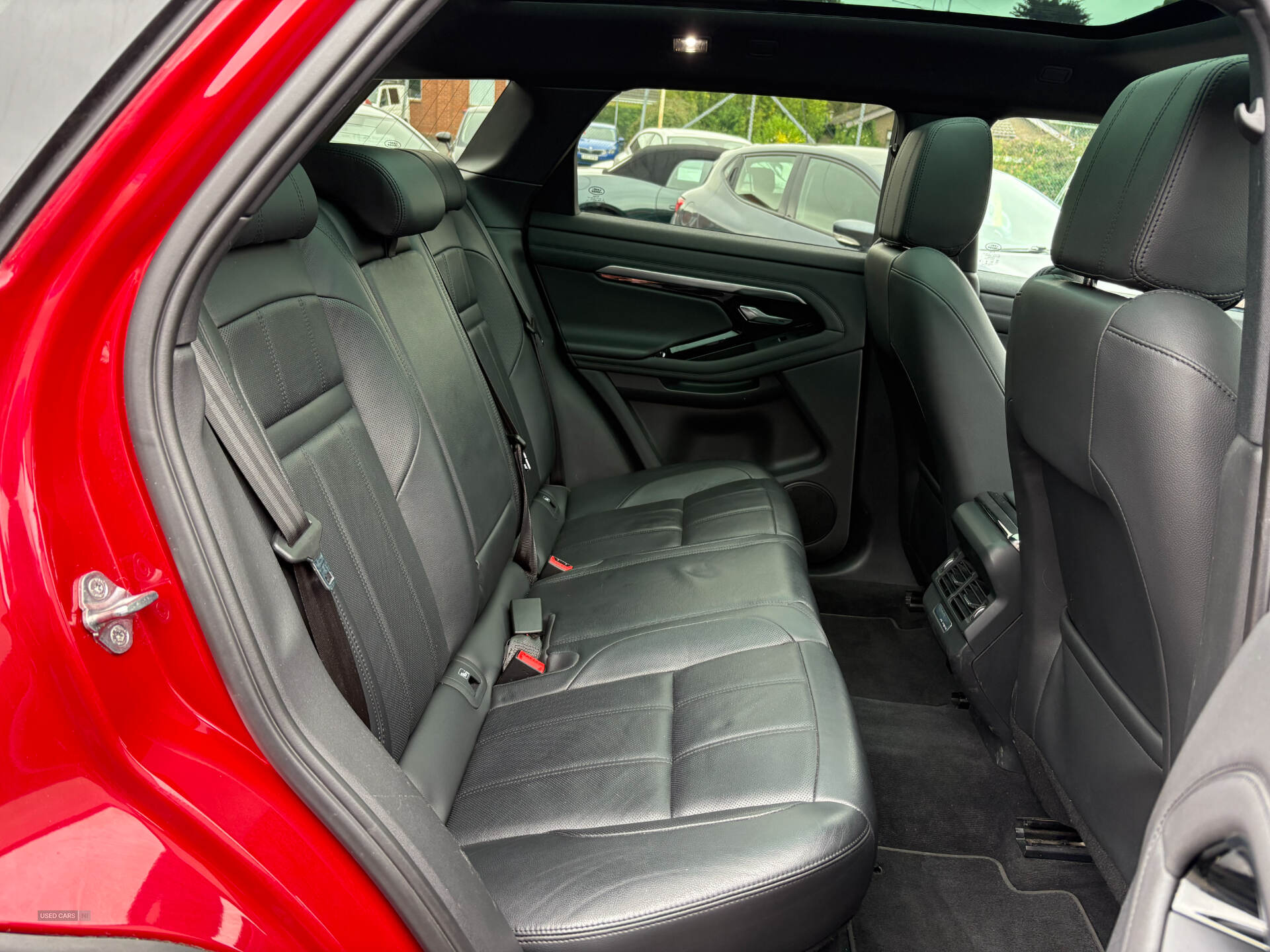 Land Rover Range Rover Evoque DIESEL HATCHBACK in Down