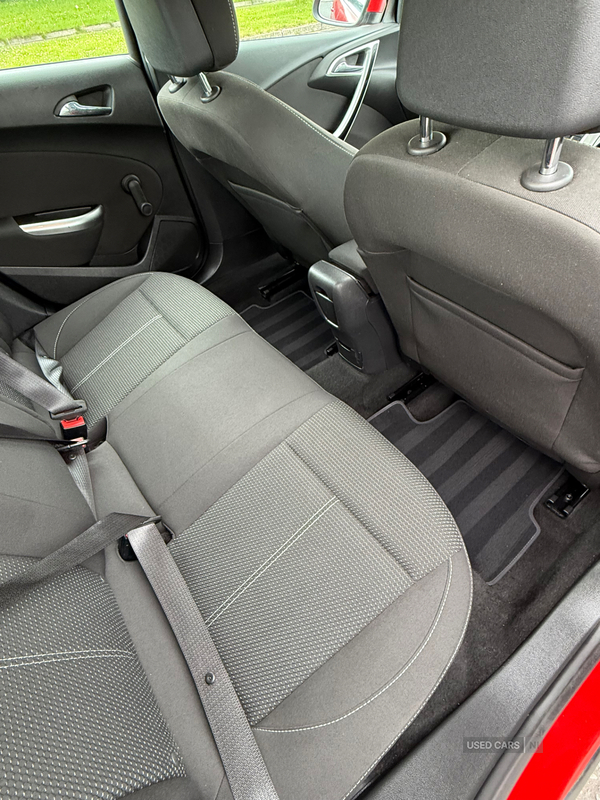 Vauxhall Astra DIESEL HATCHBACK in Antrim