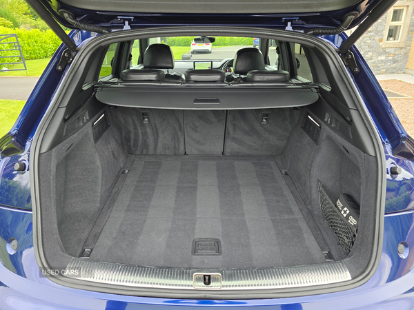 Audi Q5 DIESEL ESTATE in Down