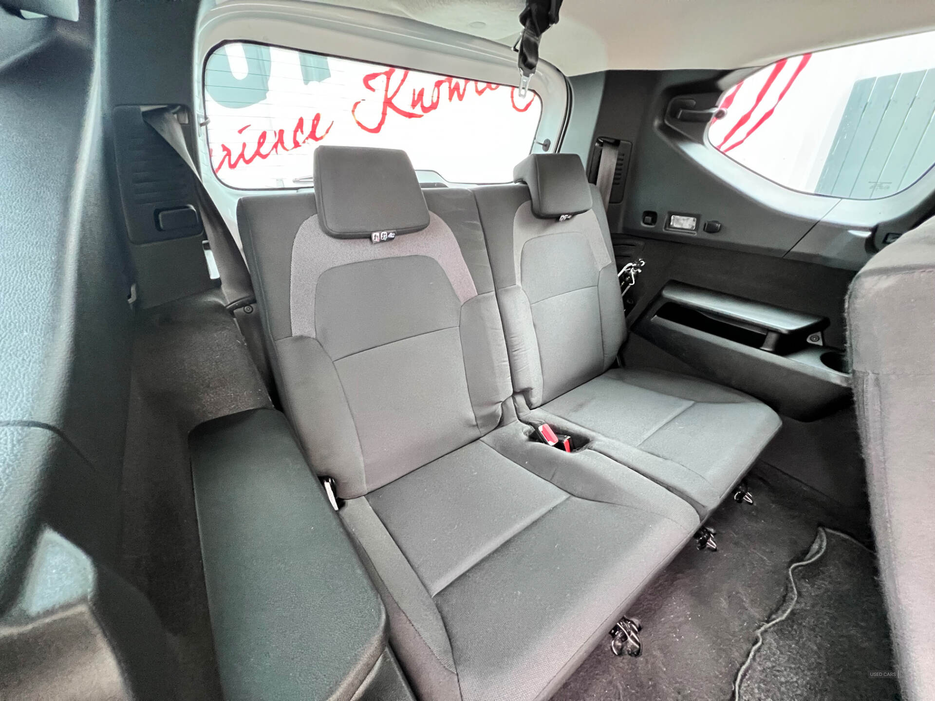 Car Thumbnail 7