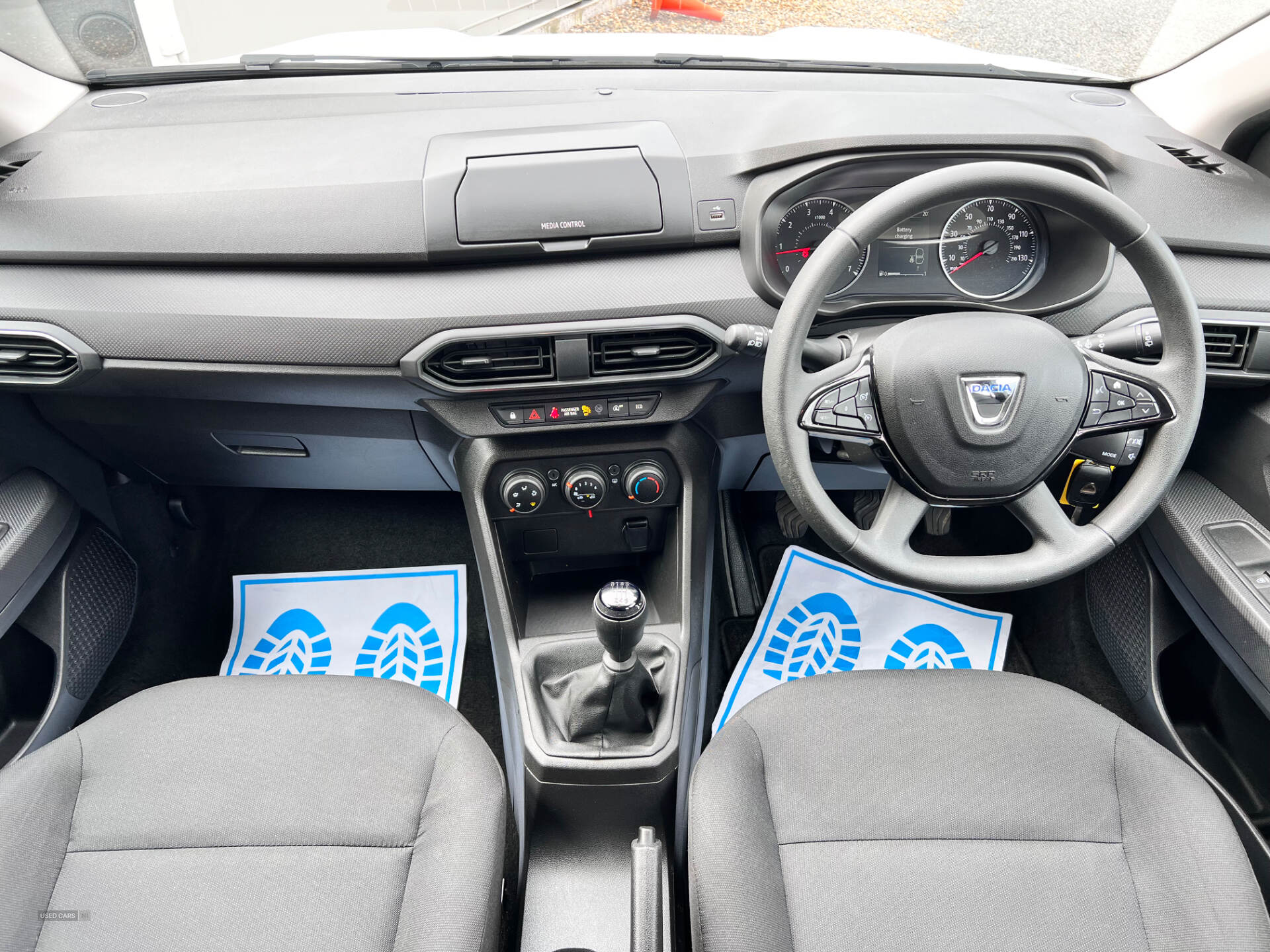 Car Thumbnail 8