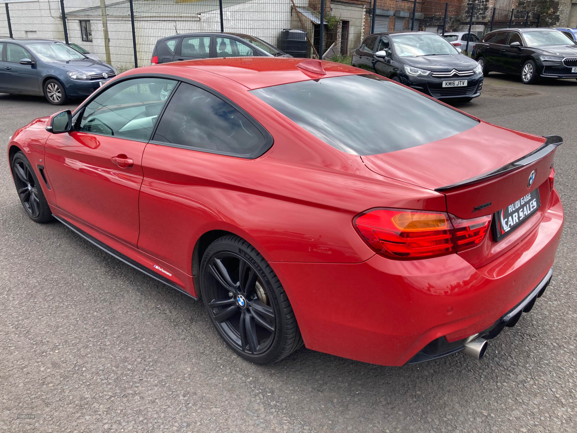 Car Thumbnail 7