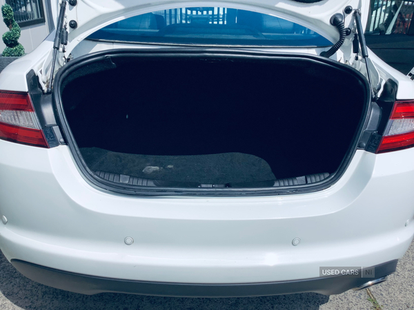 Jaguar XF DIESEL SALOON in Down