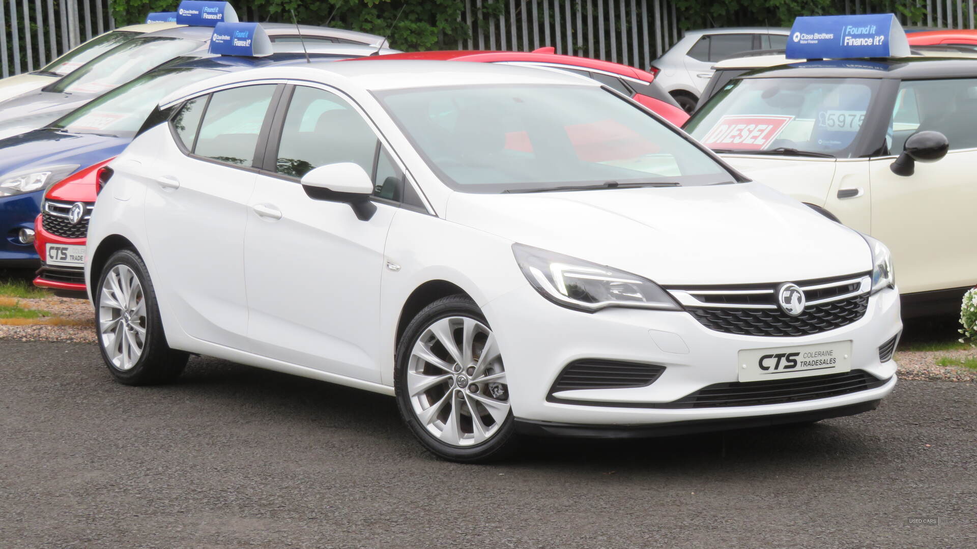 Vauxhall Astra HATCHBACK SPECIAL EDS in Derry / Londonderry