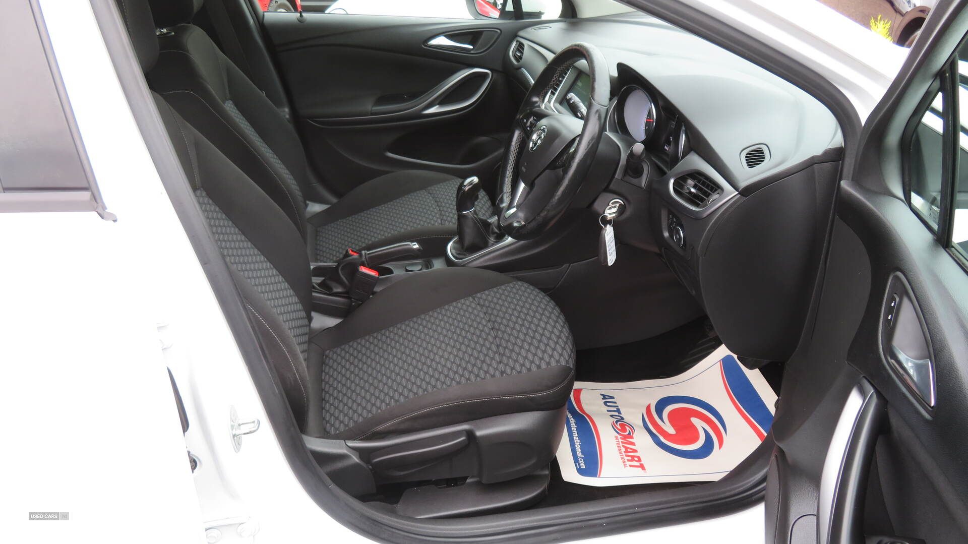 Vauxhall Astra HATCHBACK SPECIAL EDS in Derry / Londonderry