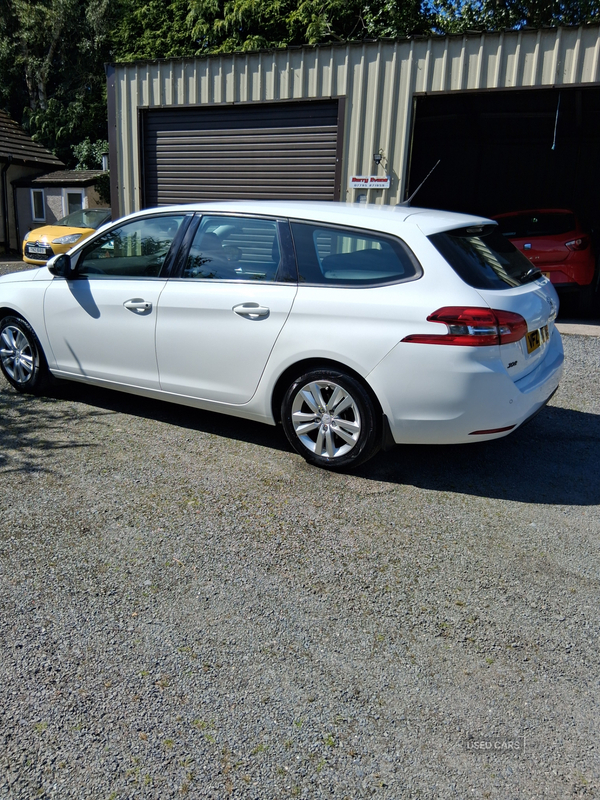 Peugeot 308 DIESEL SW ESTATE in Down