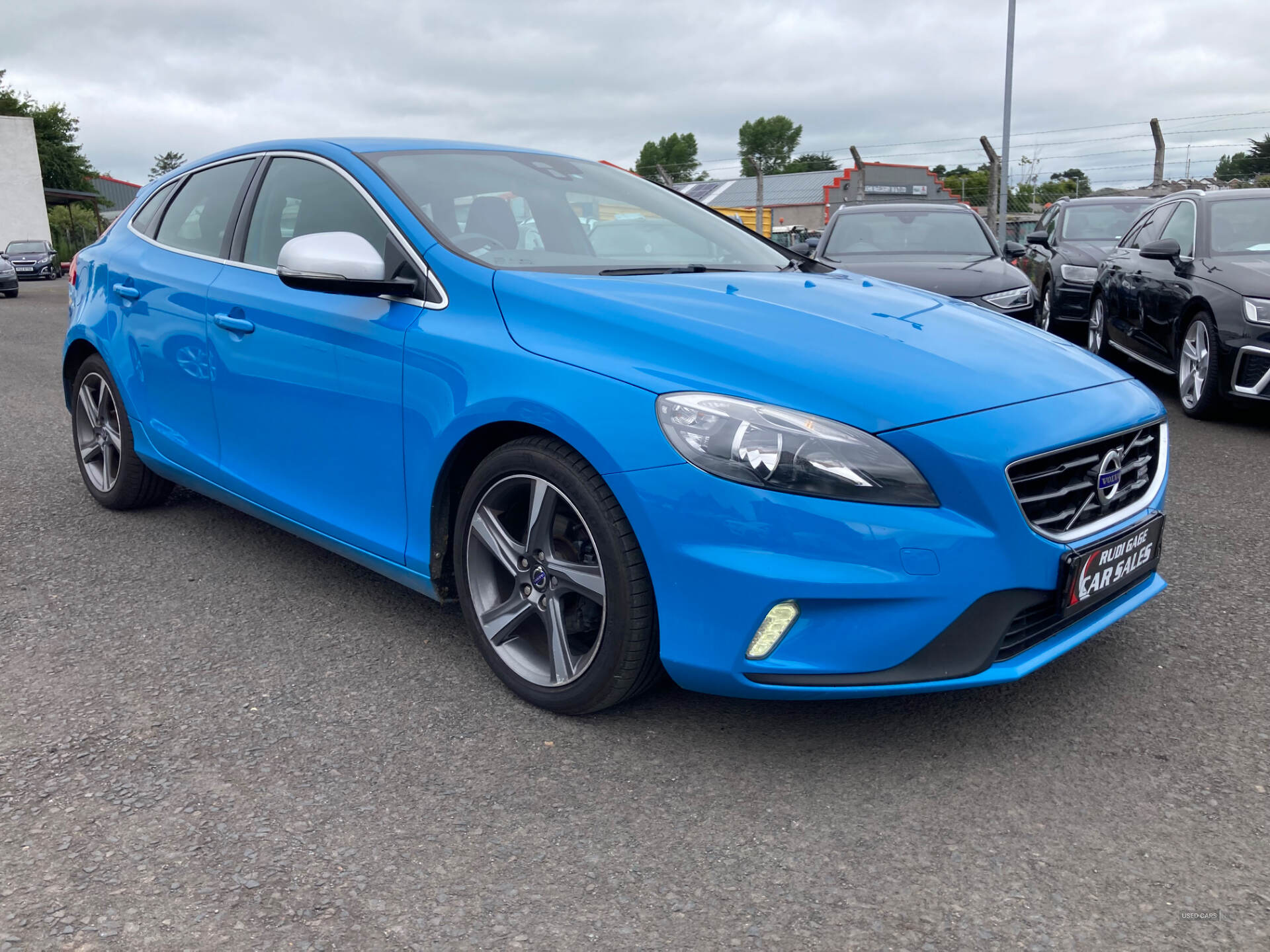 Volvo V40 DIESEL HATCHBACK in Antrim