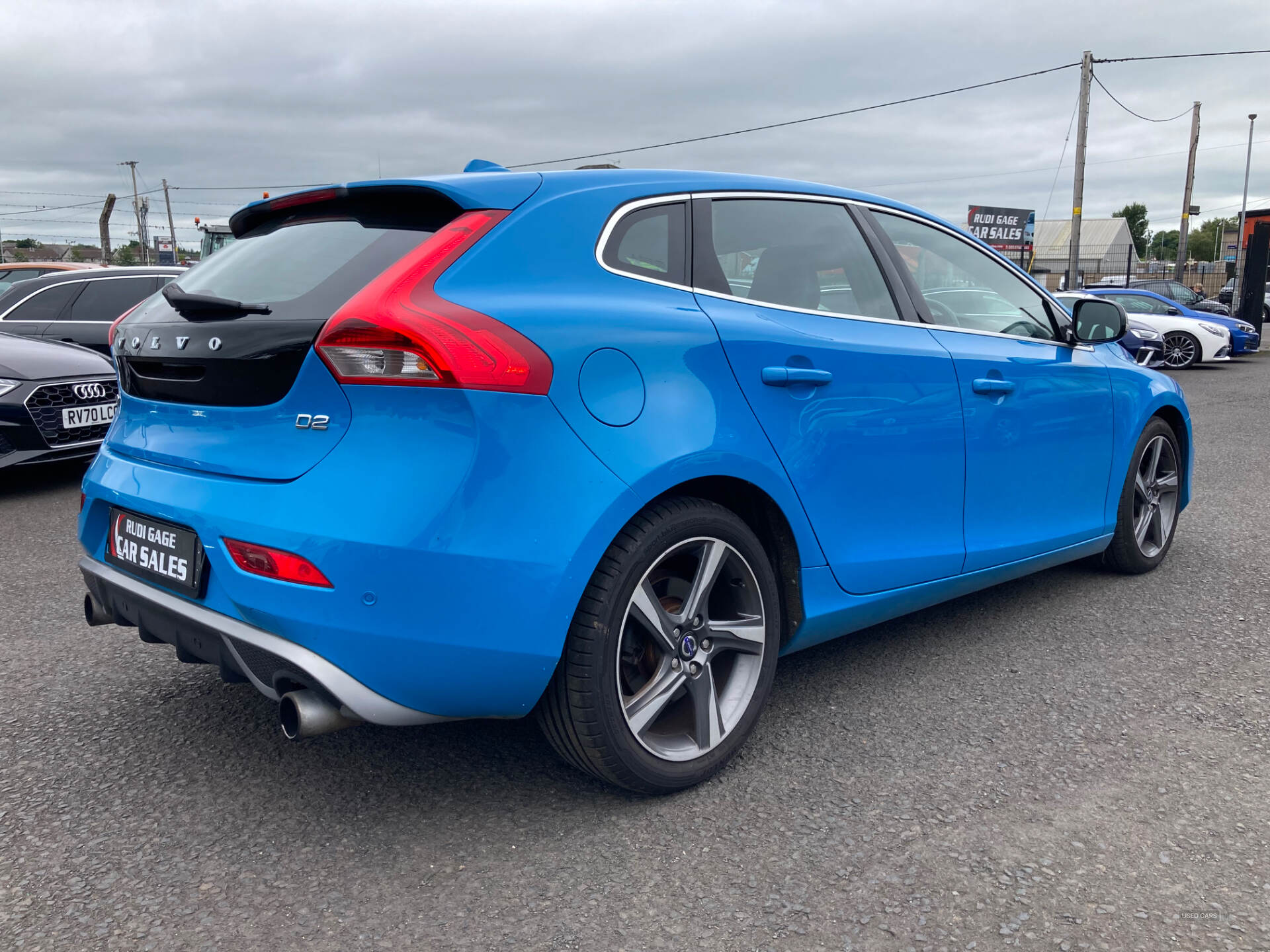 Volvo V40 DIESEL HATCHBACK in Antrim
