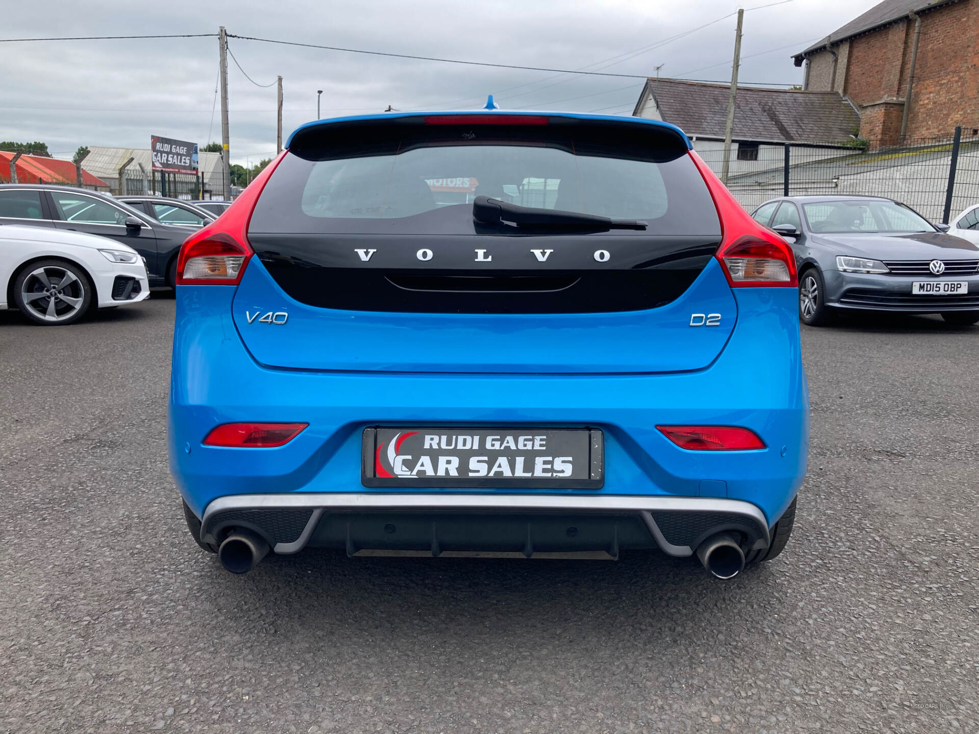 Volvo V40 DIESEL HATCHBACK in Antrim