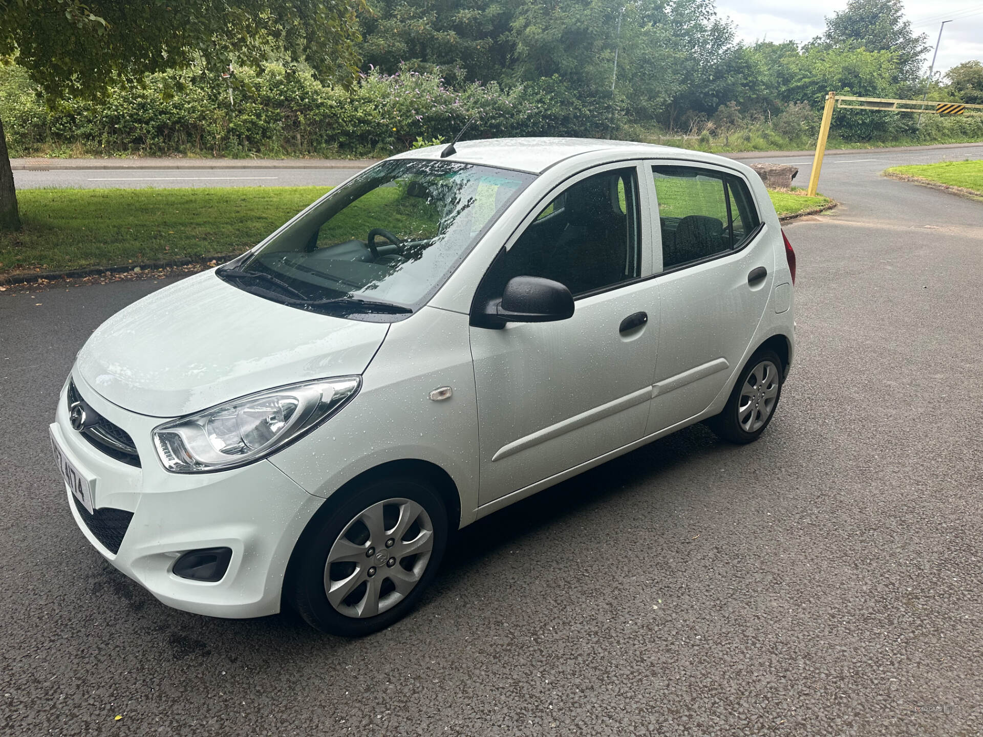 Hyundai i10 HATCHBACK in Antrim