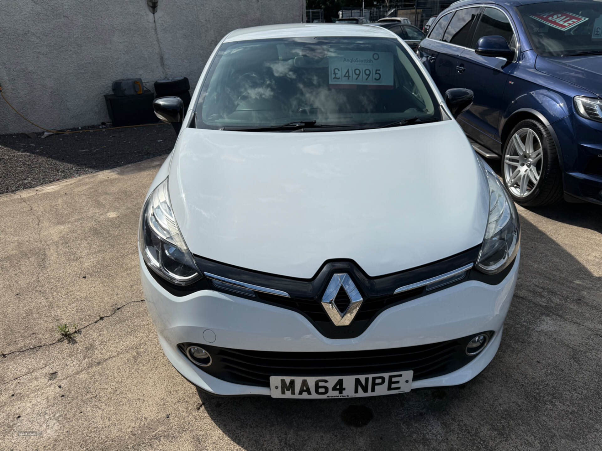 Renault Clio HATCHBACK in Down