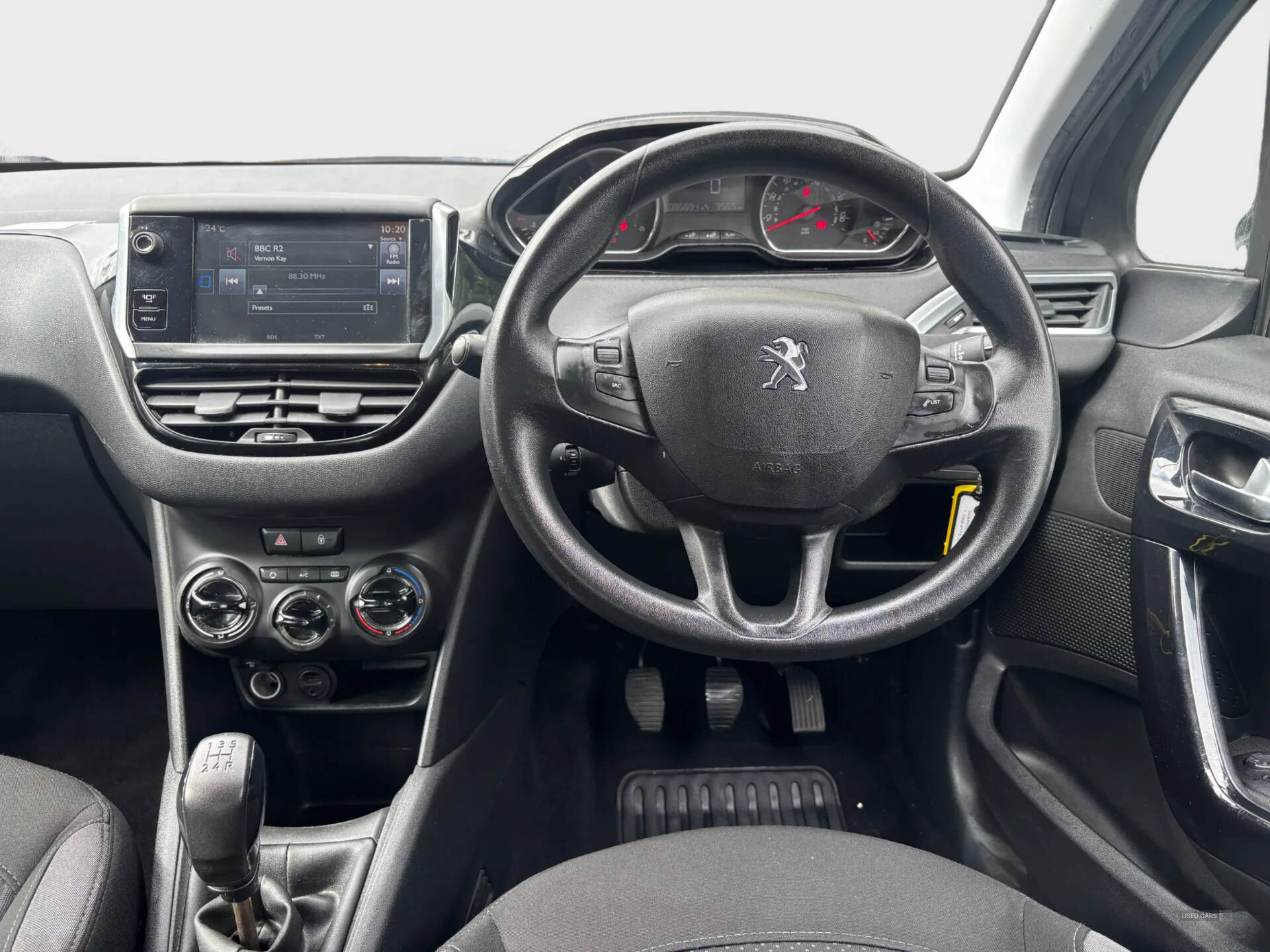 Peugeot 208 DIESEL HATCHBACK in Down