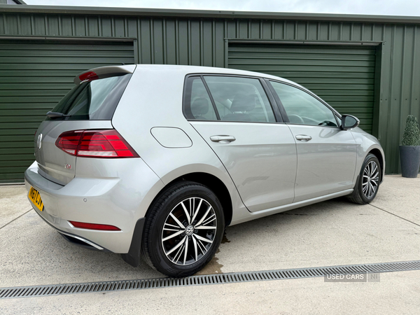 Volkswagen Golf DIESEL HATCHBACK in Armagh