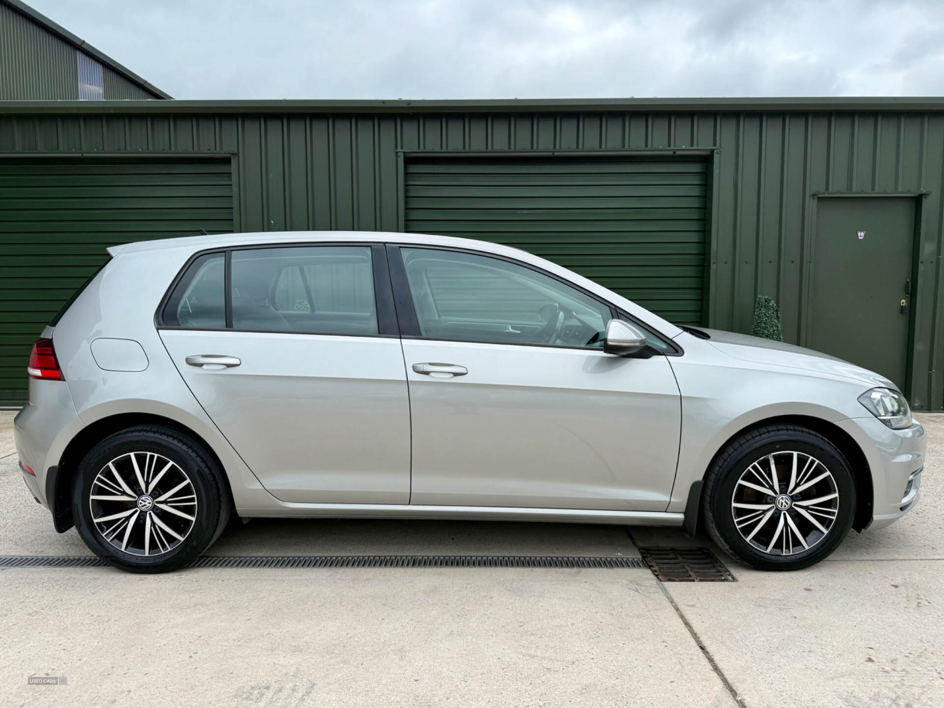 Volkswagen Golf DIESEL HATCHBACK in Armagh