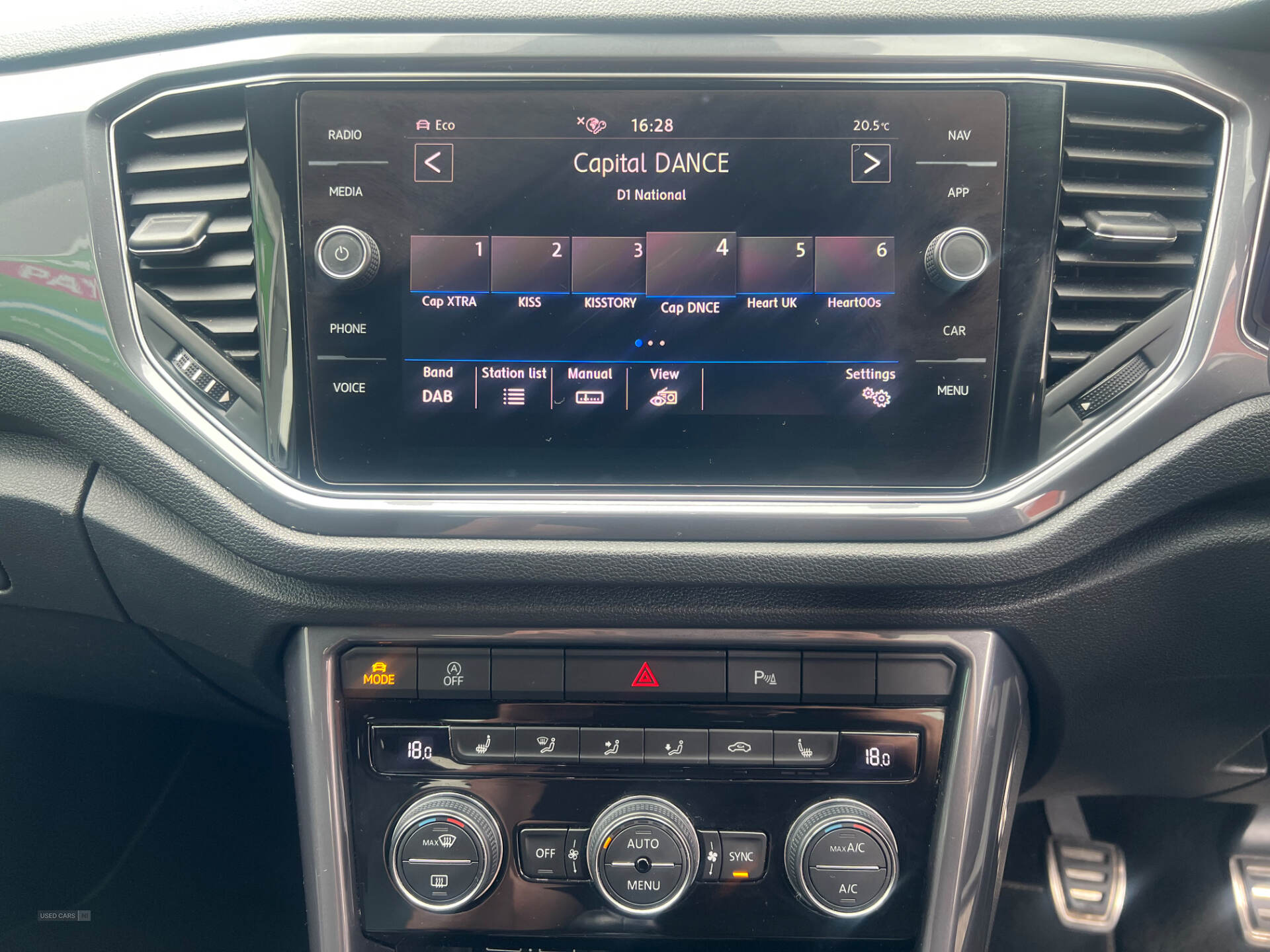 Volkswagen T-Roc DIESEL HATCHBACK in Antrim